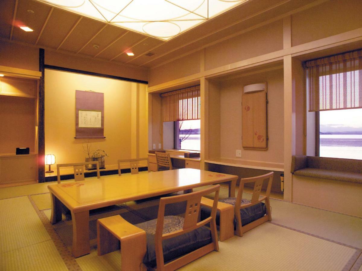 Saroma Tsuruga Kitami