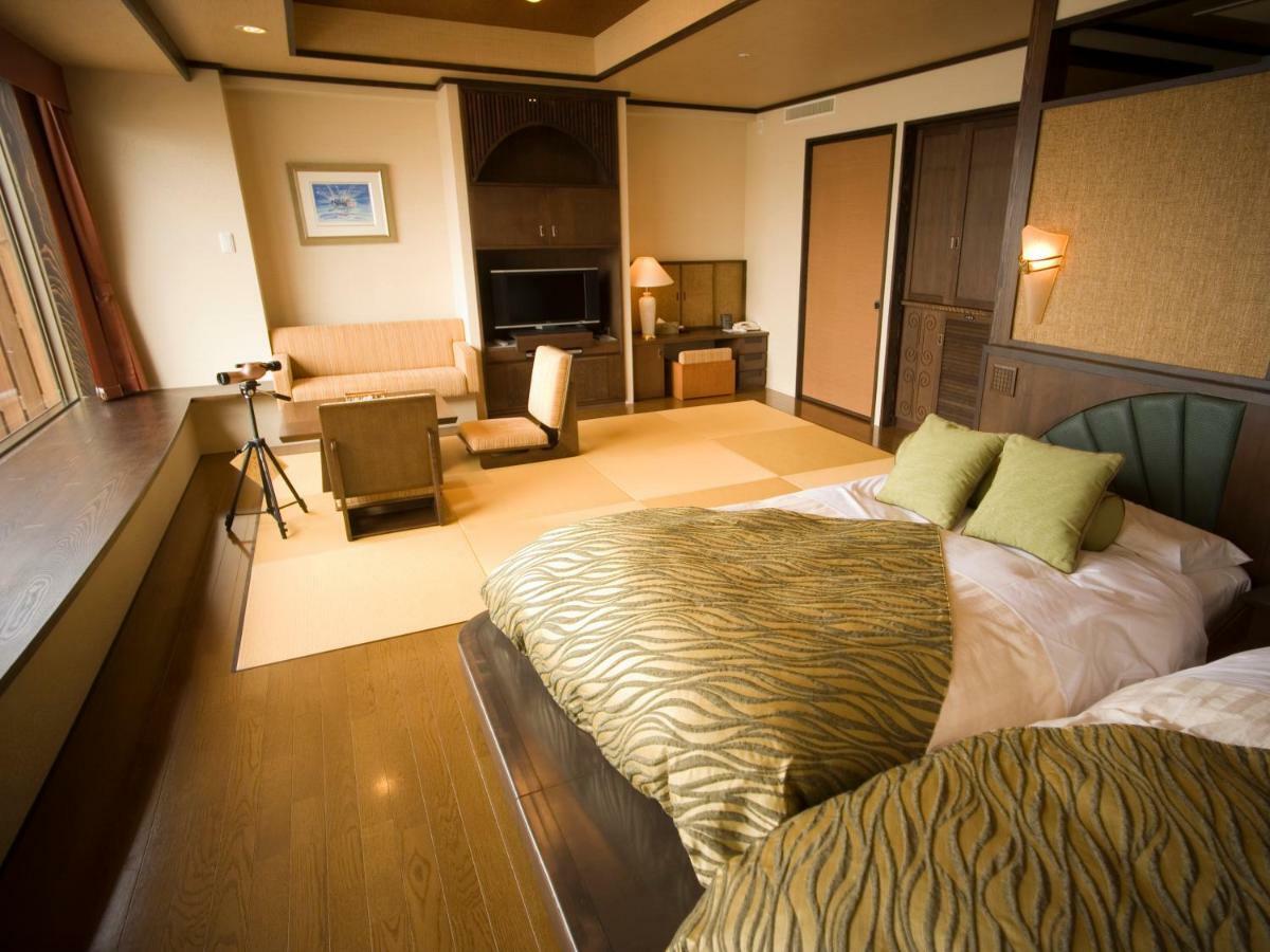 Saroma Tsuruga 4*